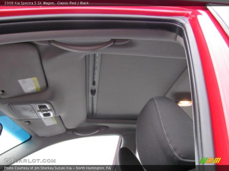 Classic Red / Black 2008 Kia Spectra 5 SX Wagon