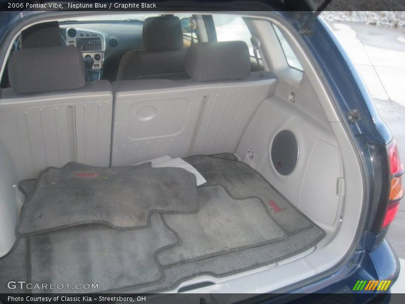 Neptune Blue / Graphite Black 2006 Pontiac Vibe