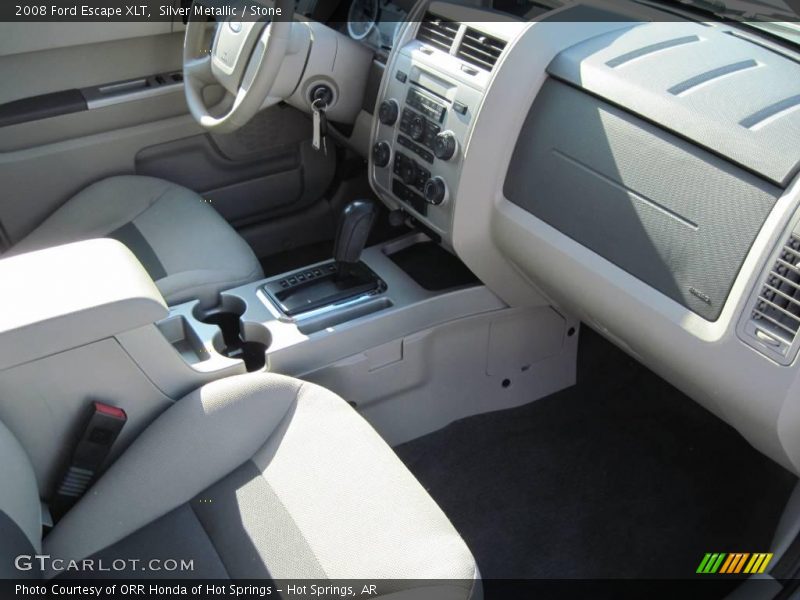 Silver Metallic / Stone 2008 Ford Escape XLT