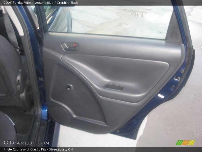 Neptune Blue / Graphite Black 2006 Pontiac Vibe