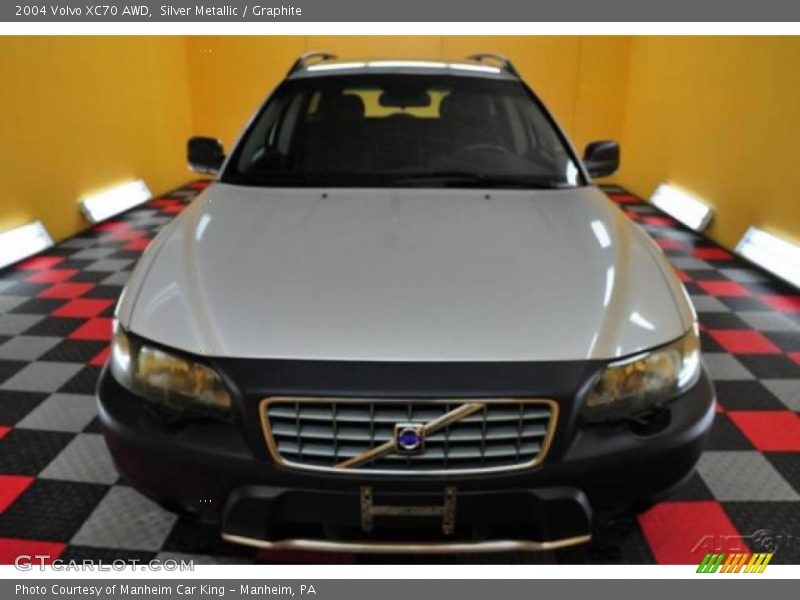 Silver Metallic / Graphite 2004 Volvo XC70 AWD