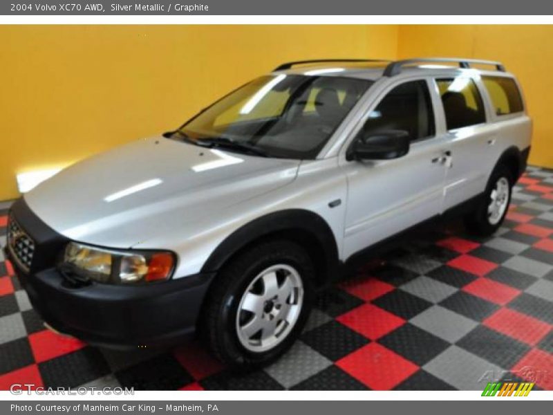 Silver Metallic / Graphite 2004 Volvo XC70 AWD