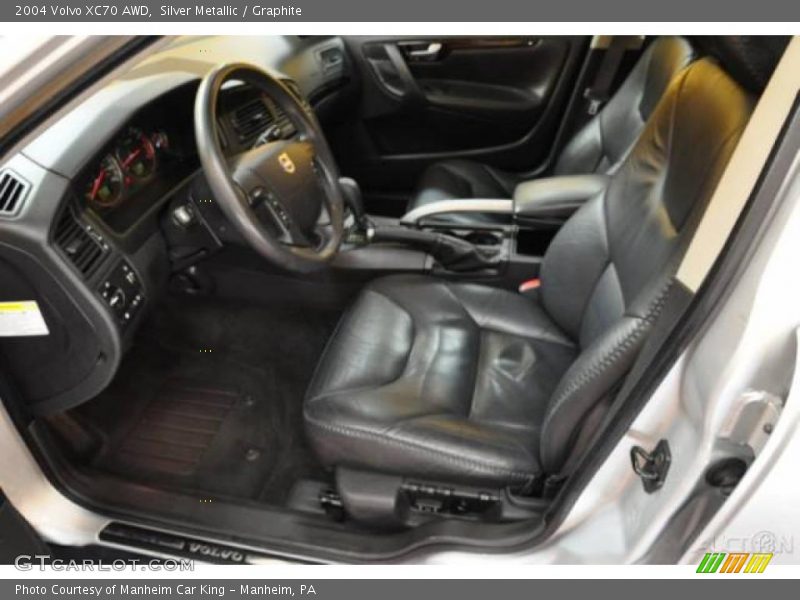 Silver Metallic / Graphite 2004 Volvo XC70 AWD