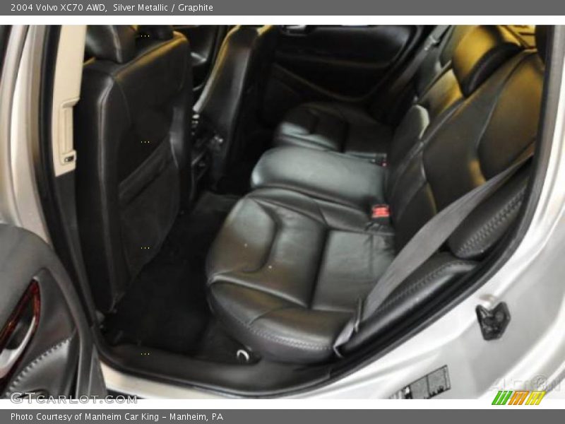 Silver Metallic / Graphite 2004 Volvo XC70 AWD