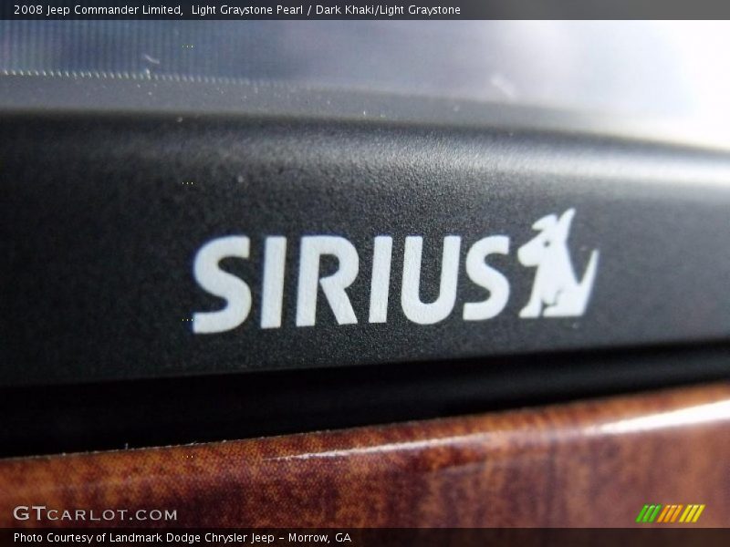 Light Graystone Pearl / Dark Khaki/Light Graystone 2008 Jeep Commander Limited