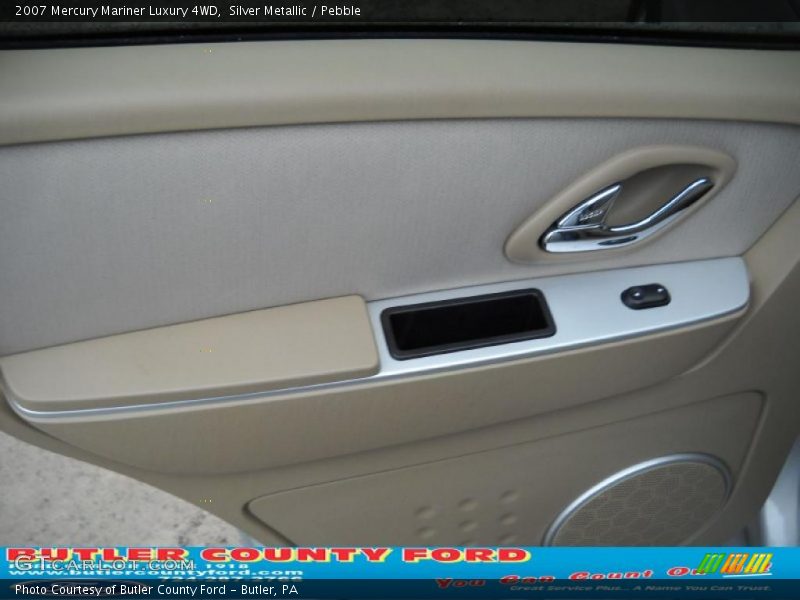 Silver Metallic / Pebble 2007 Mercury Mariner Luxury 4WD