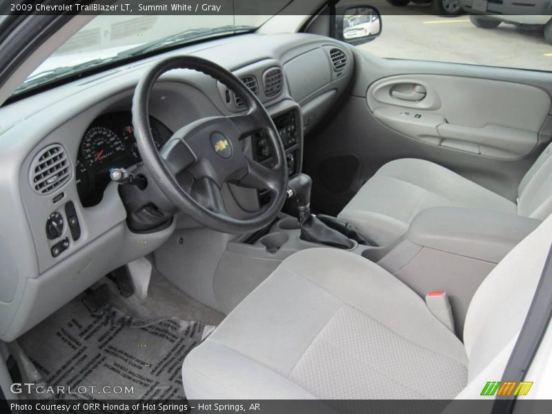 Summit White / Gray 2009 Chevrolet TrailBlazer LT