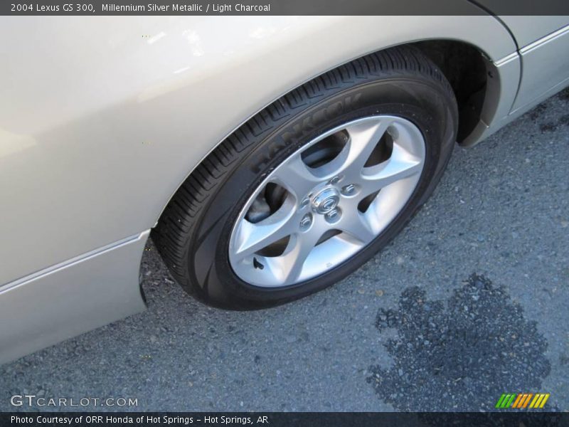 Millennium Silver Metallic / Light Charcoal 2004 Lexus GS 300