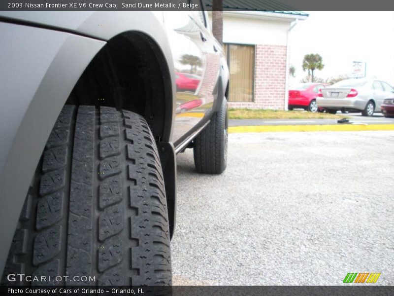 Sand Dune Metallic / Beige 2003 Nissan Frontier XE V6 Crew Cab