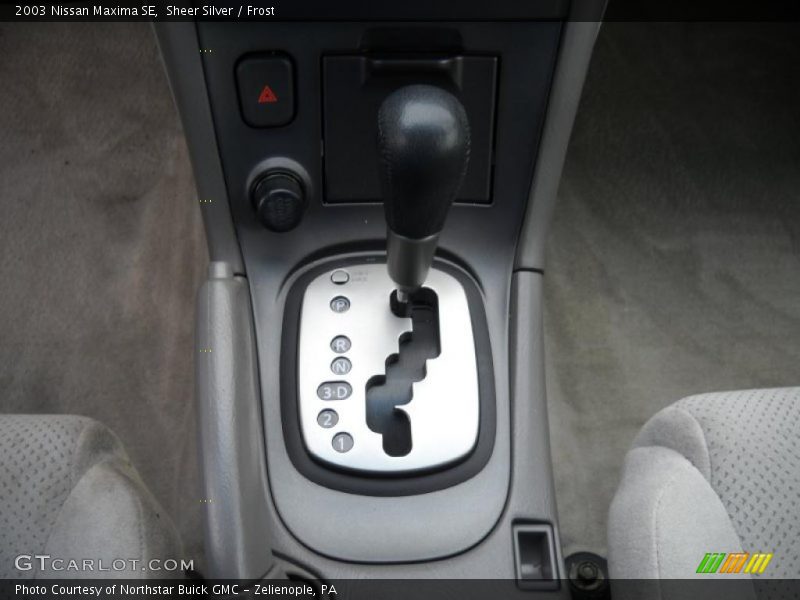 Sheer Silver / Frost 2003 Nissan Maxima SE