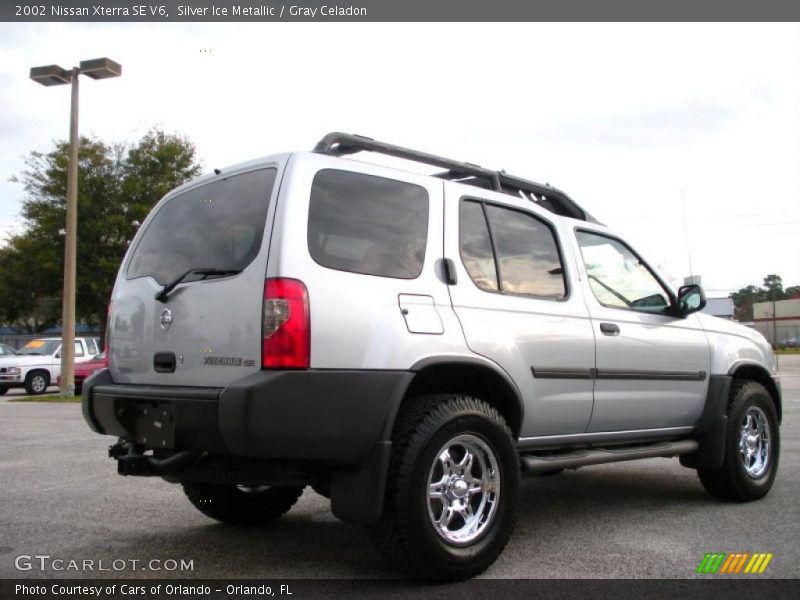Silver Ice Metallic / Gray Celadon 2002 Nissan Xterra SE V6