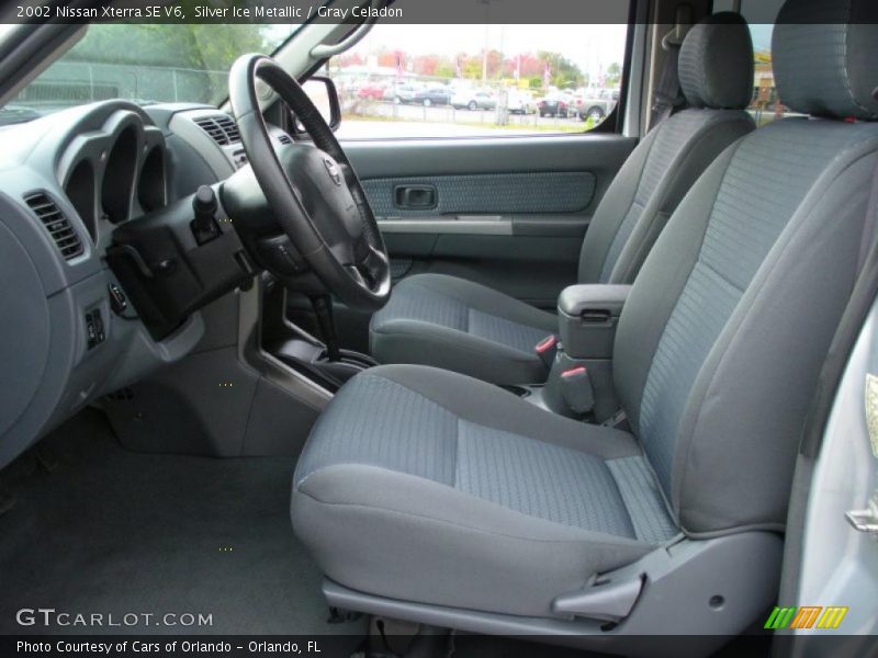 Silver Ice Metallic / Gray Celadon 2002 Nissan Xterra SE V6