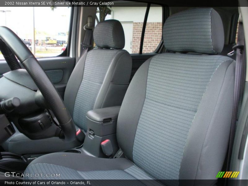 Silver Ice Metallic / Gray Celadon 2002 Nissan Xterra SE V6