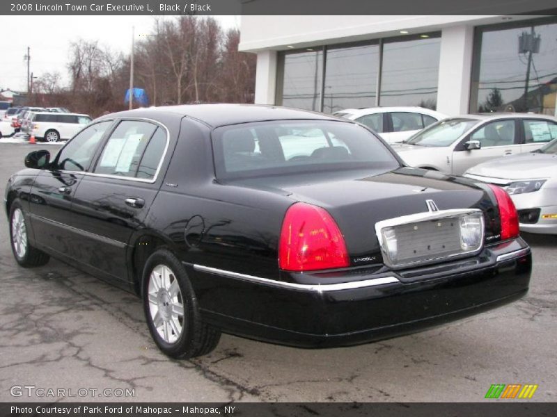 Black / Black 2008 Lincoln Town Car Executive L