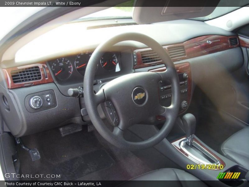 White / Ebony 2009 Chevrolet Impala LT