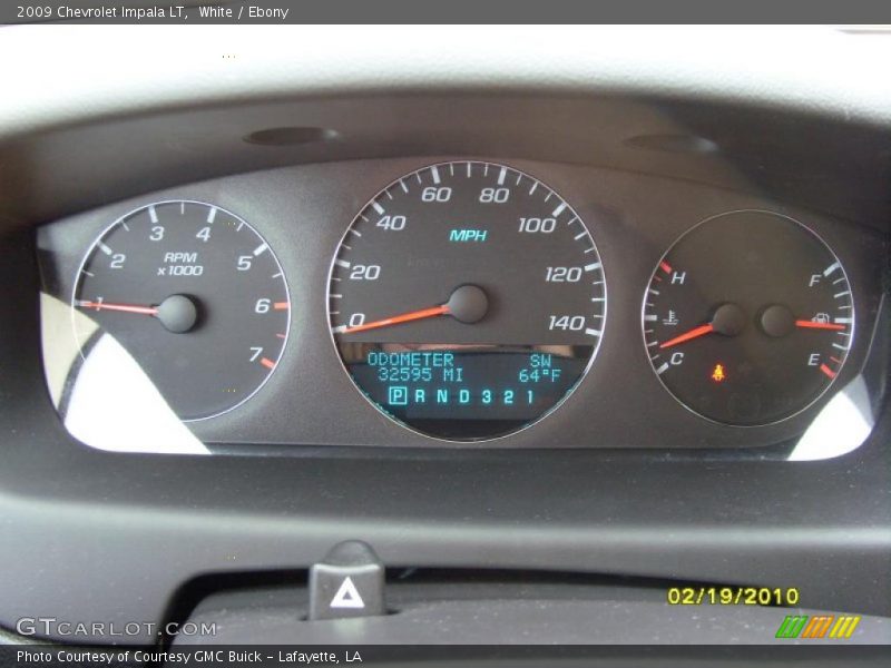 White / Ebony 2009 Chevrolet Impala LT