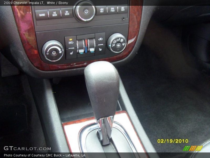 White / Ebony 2009 Chevrolet Impala LT