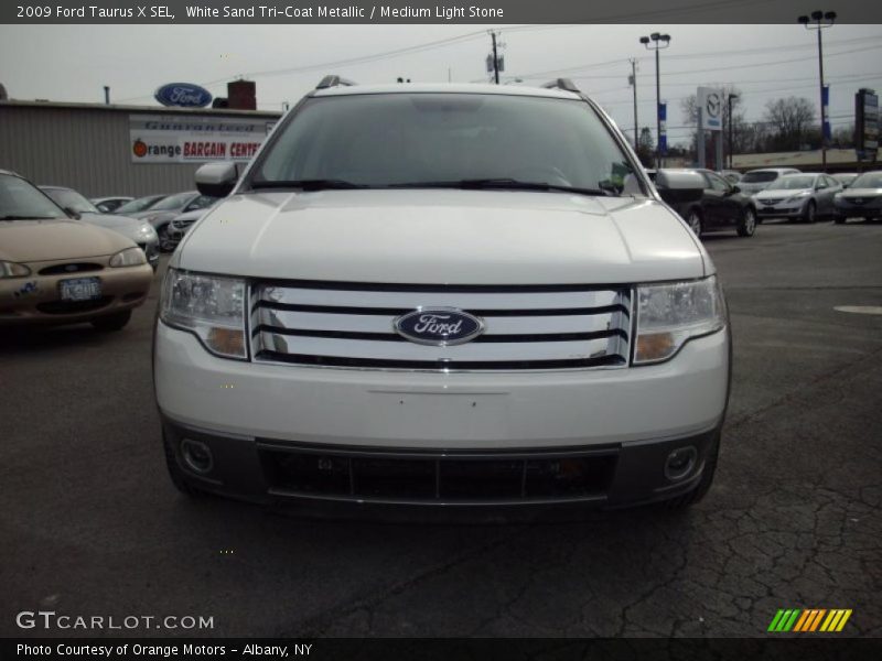 White Sand Tri-Coat Metallic / Medium Light Stone 2009 Ford Taurus X SEL