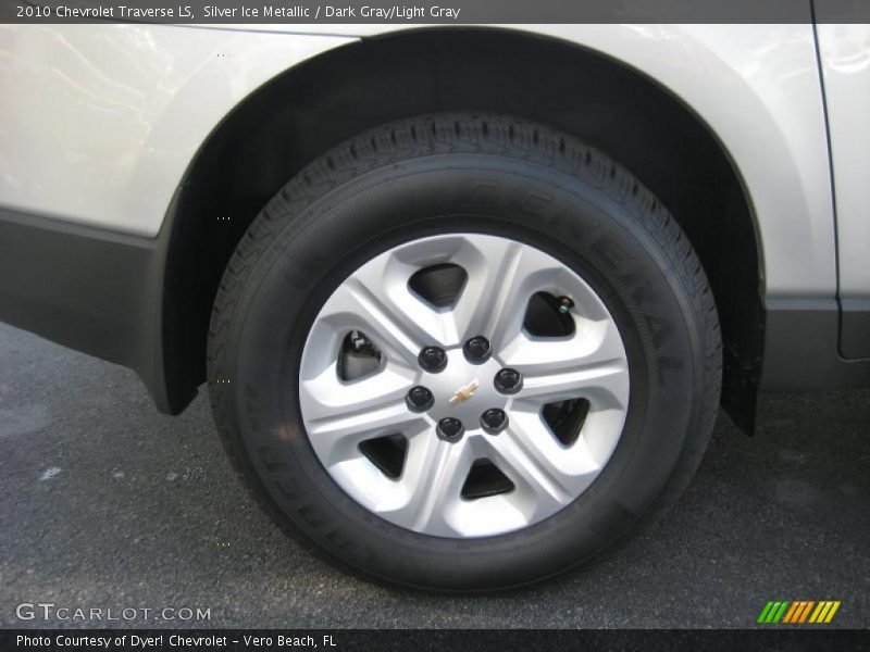 Silver Ice Metallic / Dark Gray/Light Gray 2010 Chevrolet Traverse LS