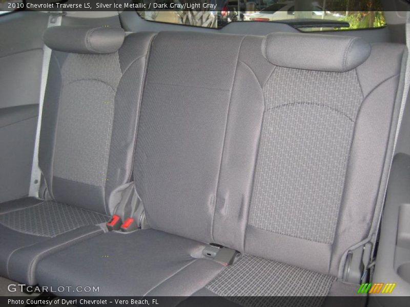 Silver Ice Metallic / Dark Gray/Light Gray 2010 Chevrolet Traverse LS