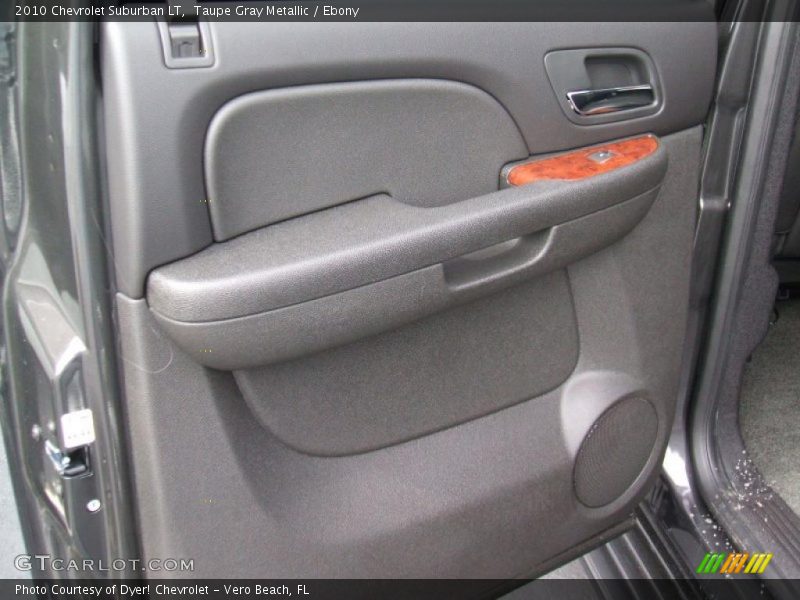 Taupe Gray Metallic / Ebony 2010 Chevrolet Suburban LT