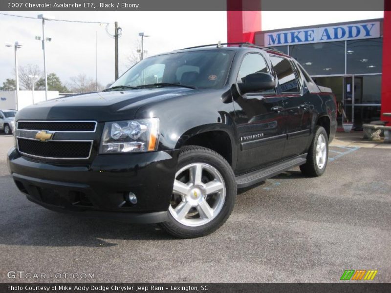 Black / Ebony 2007 Chevrolet Avalanche LTZ