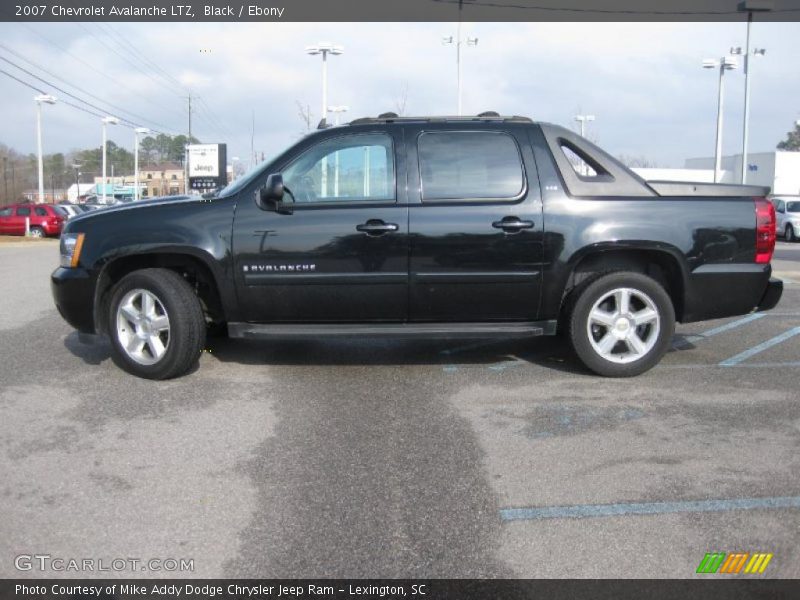 Black / Ebony 2007 Chevrolet Avalanche LTZ