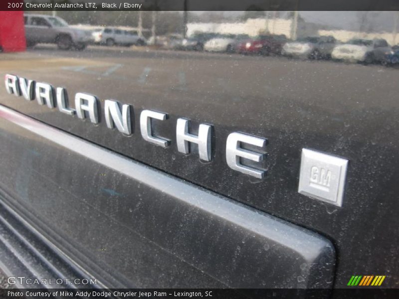 Black / Ebony 2007 Chevrolet Avalanche LTZ