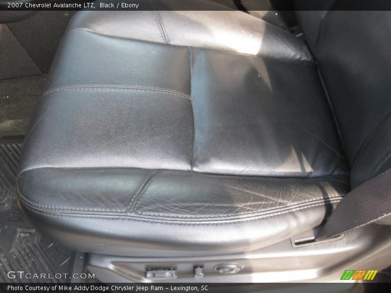 Black / Ebony 2007 Chevrolet Avalanche LTZ