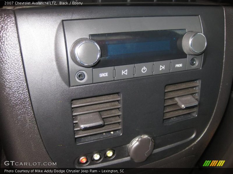 Black / Ebony 2007 Chevrolet Avalanche LTZ