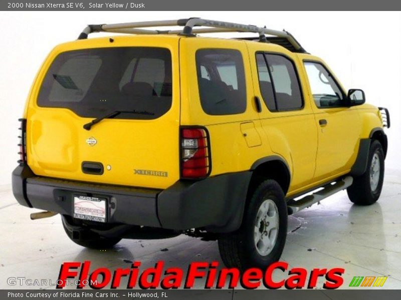 Solar Yellow / Dusk 2000 Nissan Xterra SE V6