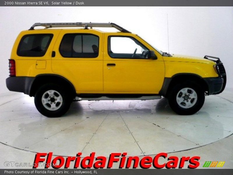 Solar Yellow / Dusk 2000 Nissan Xterra SE V6