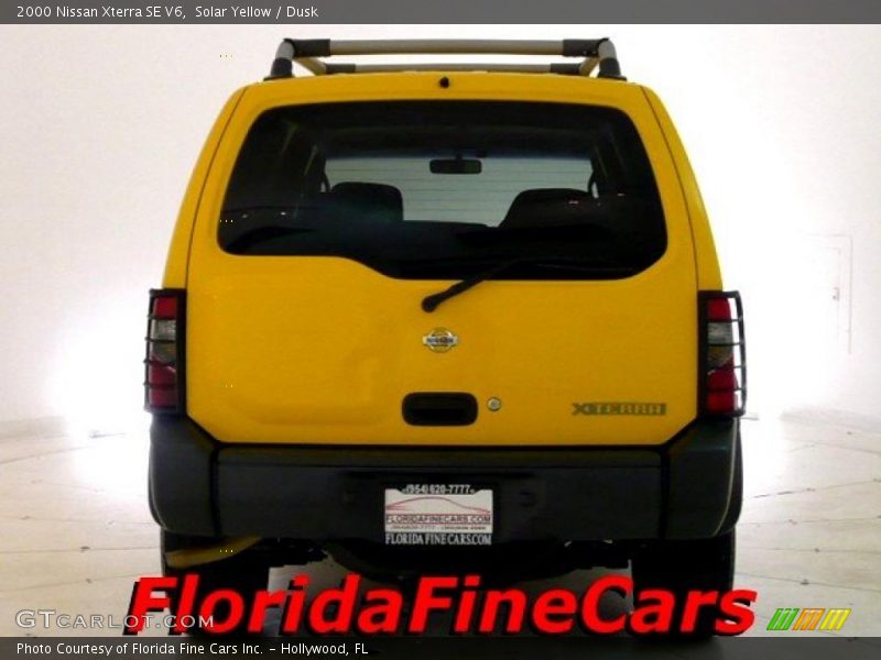 Solar Yellow / Dusk 2000 Nissan Xterra SE V6