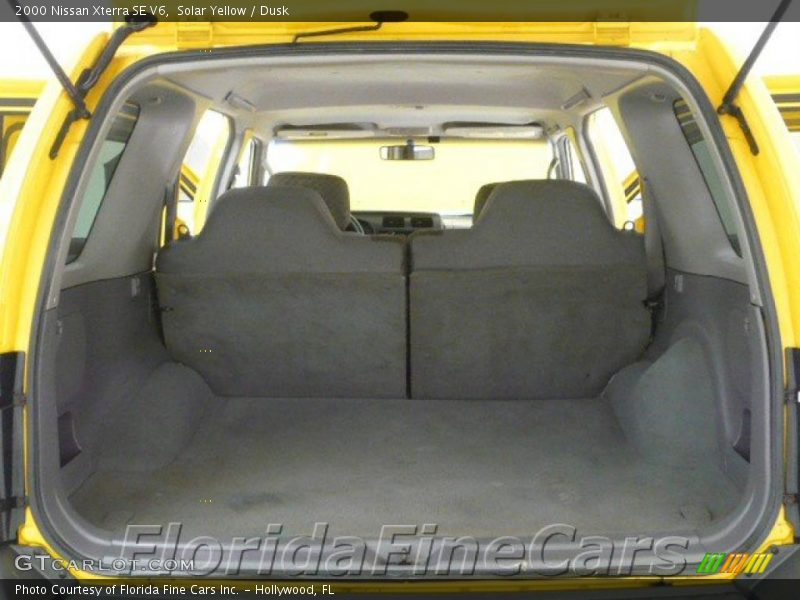 Solar Yellow / Dusk 2000 Nissan Xterra SE V6