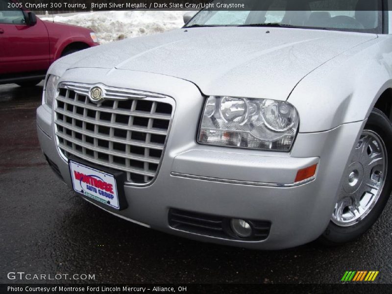 Bright Silver Metallic / Dark Slate Gray/Light Graystone 2005 Chrysler 300 Touring
