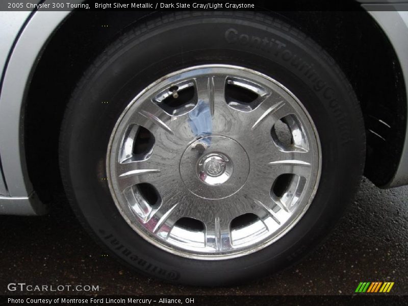 Bright Silver Metallic / Dark Slate Gray/Light Graystone 2005 Chrysler 300 Touring