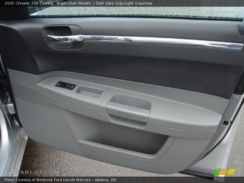Bright Silver Metallic / Dark Slate Gray/Light Graystone 2005 Chrysler 300 Touring