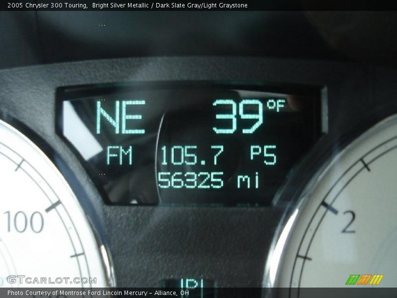 Bright Silver Metallic / Dark Slate Gray/Light Graystone 2005 Chrysler 300 Touring