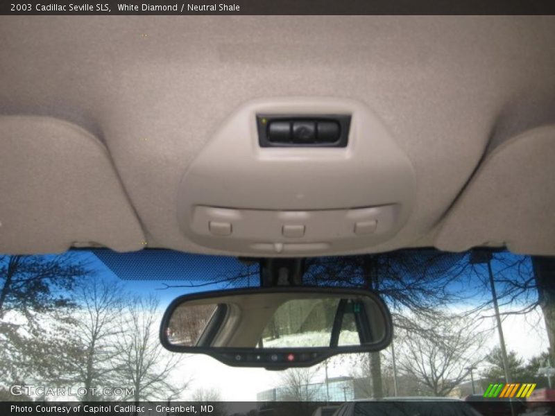White Diamond / Neutral Shale 2003 Cadillac Seville SLS