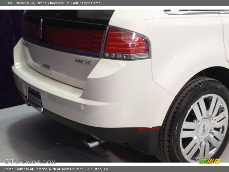 White Chocolate Tri Coat / Light Camel 2008 Lincoln MKX