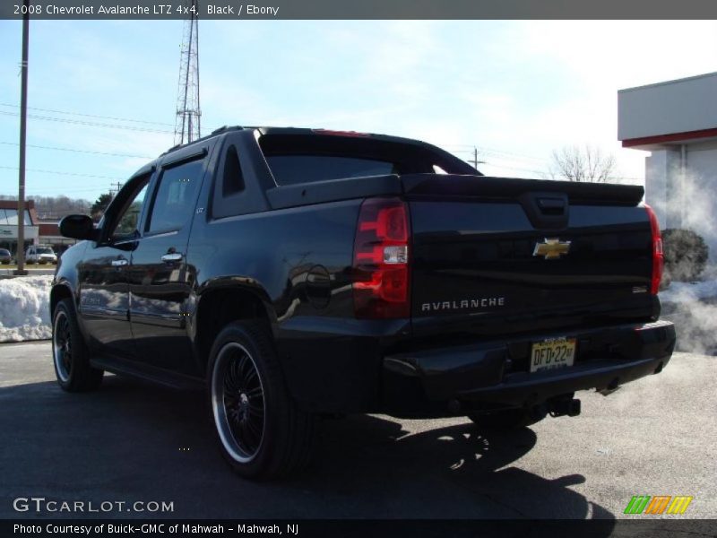 Black / Ebony 2008 Chevrolet Avalanche LTZ 4x4