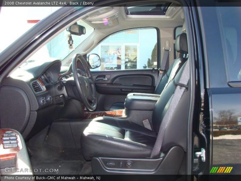 Black / Ebony 2008 Chevrolet Avalanche LTZ 4x4