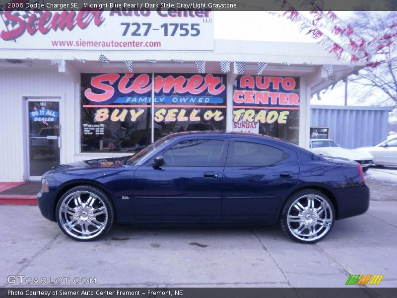 Midnight Blue Pearl / Dark Slate Gray/Light Graystone 2006 Dodge Charger SE