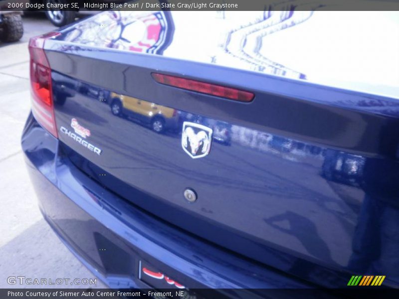Midnight Blue Pearl / Dark Slate Gray/Light Graystone 2006 Dodge Charger SE