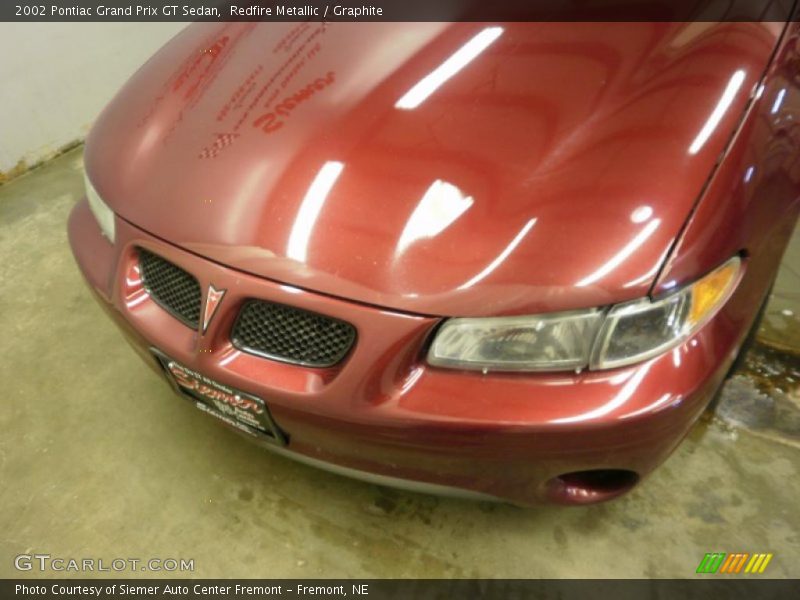 Redfire Metallic / Graphite 2002 Pontiac Grand Prix GT Sedan