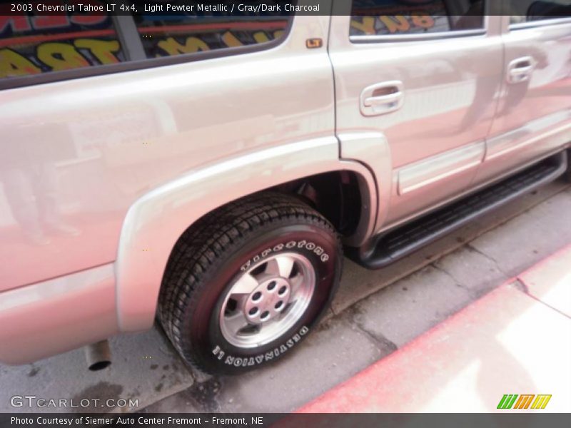 Light Pewter Metallic / Gray/Dark Charcoal 2003 Chevrolet Tahoe LT 4x4