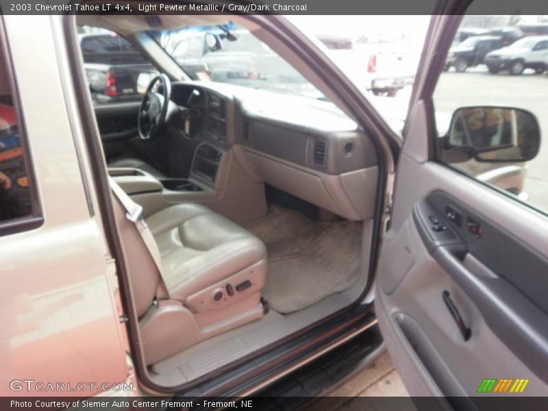 Light Pewter Metallic / Gray/Dark Charcoal 2003 Chevrolet Tahoe LT 4x4