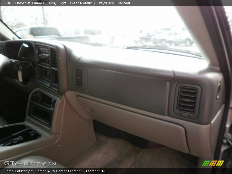 Light Pewter Metallic / Gray/Dark Charcoal 2003 Chevrolet Tahoe LT 4x4