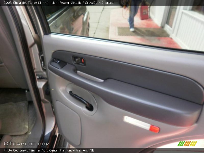 Light Pewter Metallic / Gray/Dark Charcoal 2003 Chevrolet Tahoe LT 4x4