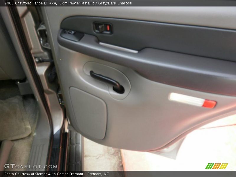 Light Pewter Metallic / Gray/Dark Charcoal 2003 Chevrolet Tahoe LT 4x4